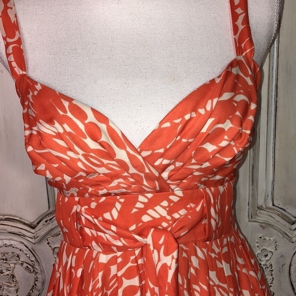Lauren Conrad Orange and Cream Graphic Strap Front Tie Empire Cut Dress Size 2 - Picture 4 of 14